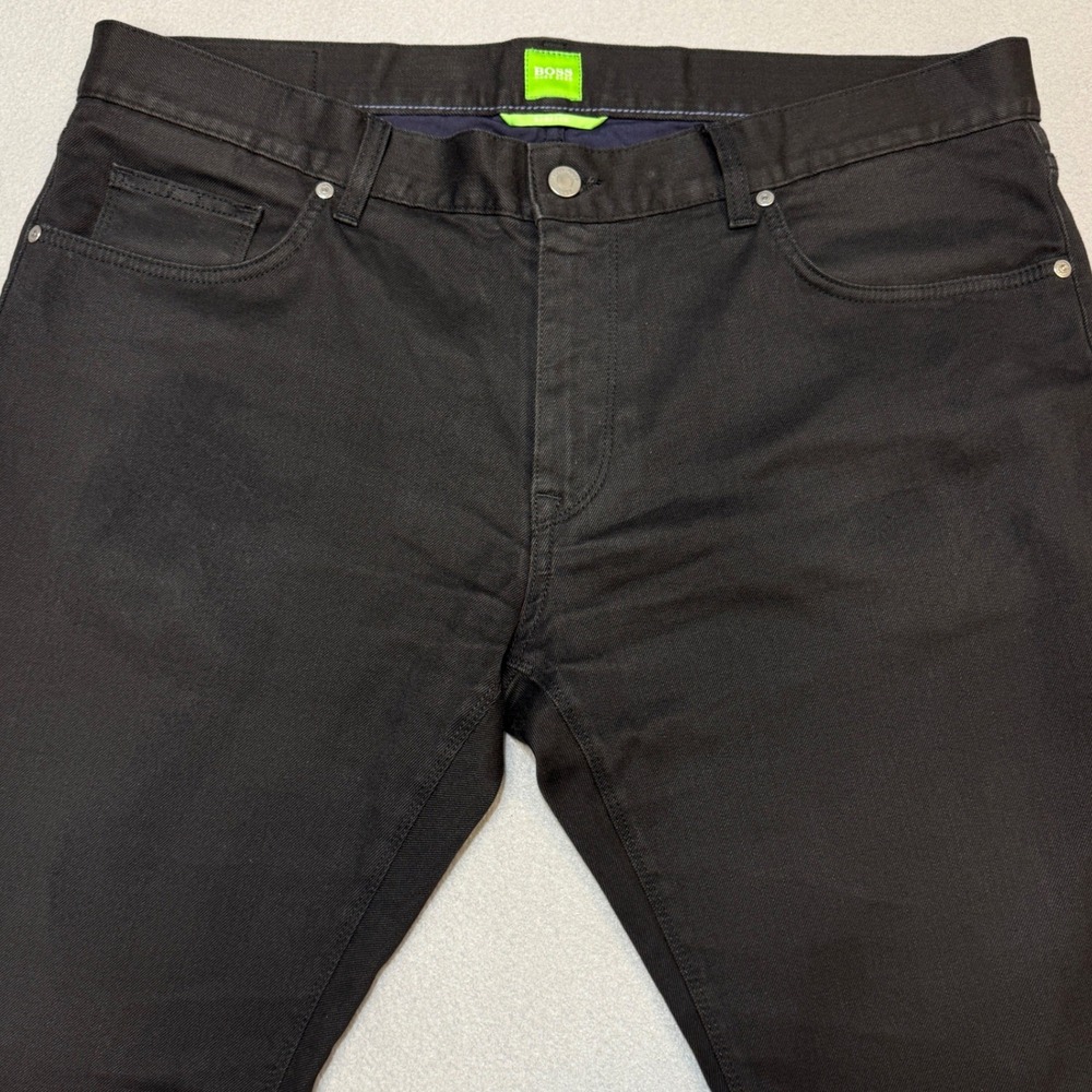 HUGO BOSS Maine 1 Jeans Mens 38x32 Black Stretch Straight Leg Denim Pants - Picture 2 of 11